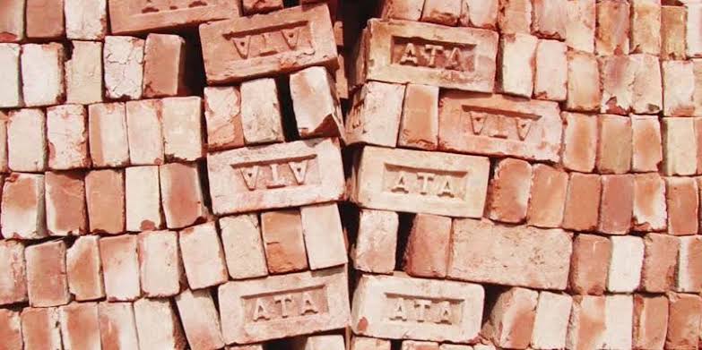 ATA  ইট